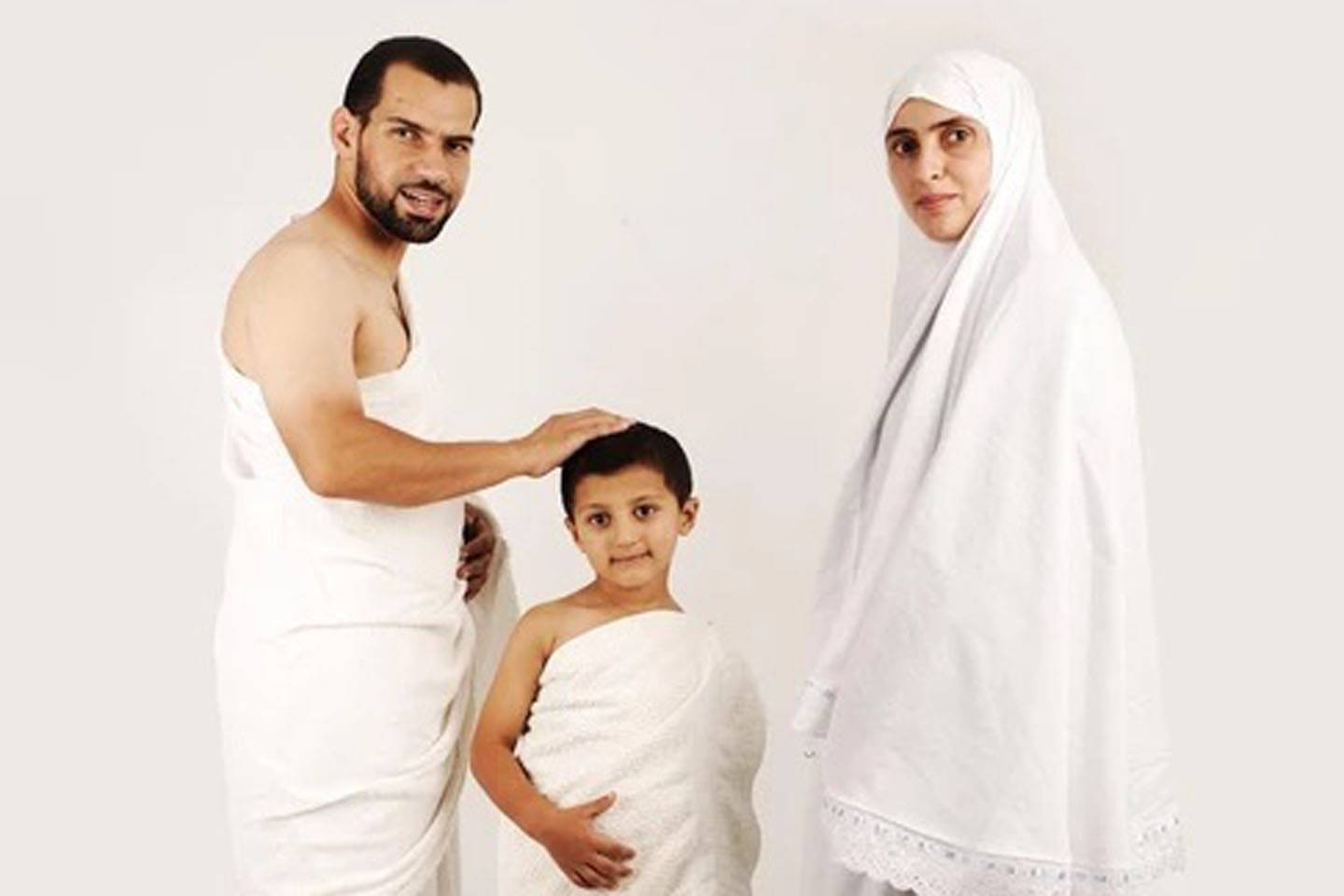 Panduan Lengkap untuk Jamaah Umroh Wanita: Tips dan Tata Cara